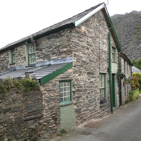 Ty Hen - Quirky Grade II Listed Cottage Blaenau Ffestiniog Luaran gambar