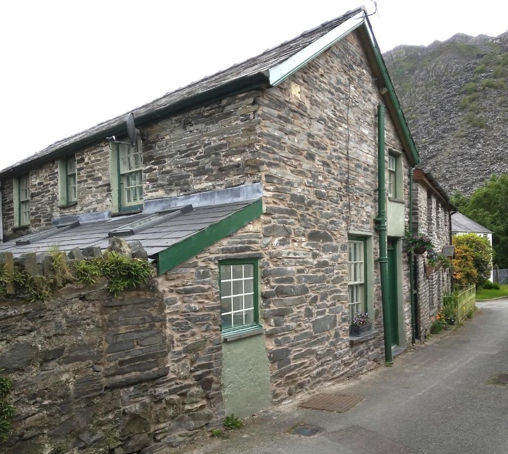 Ty Hen - Quirky Grade II Listed Cottage Blaenau Ffestiniog Luaran gambar